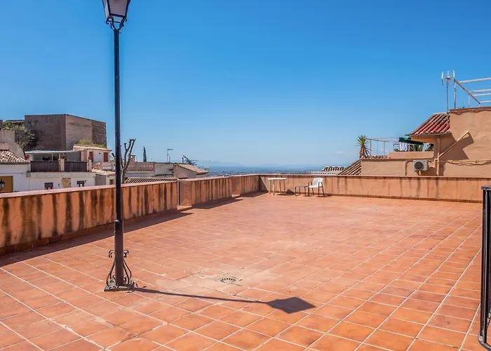 Tuguest Alhacaba Apartment - Free Parking